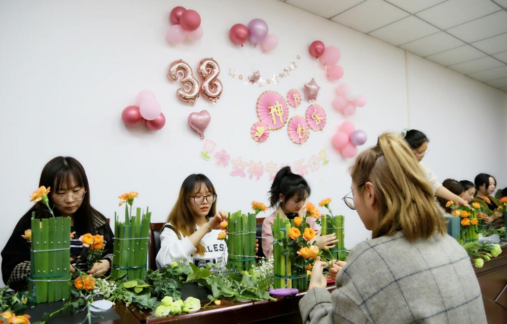 妙手生花 漫享時(shí)光