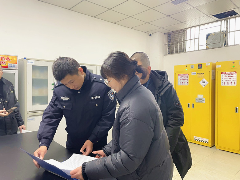 圖片 2.jpg 圖片 2.jpg