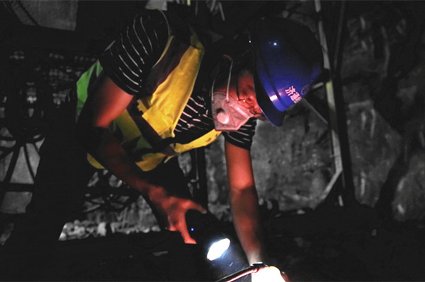 1_副本_副本.jpg 1_副本_副本.jpg